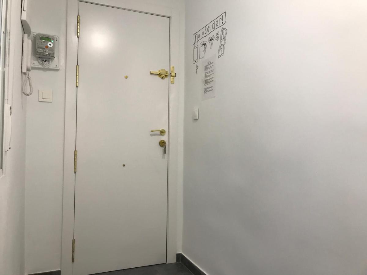 Lovely 2 Apartamento Centrico Аликанте Екстериор снимка